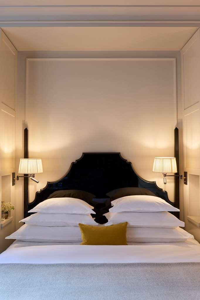 Villa Dagmar Στοκχόλμη Δωμάτιο φωτογραφία A bedroom at the hotel
